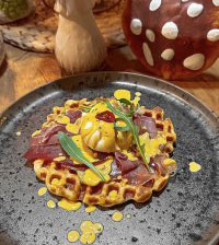 GOFRE CON HUEVOS BENEDECTINOS